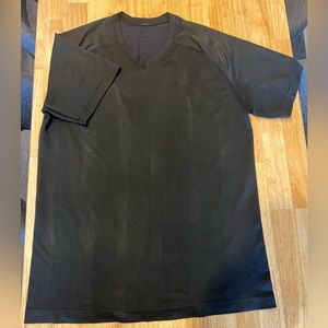 LuluLemon Men’s  Fundamental v-neck T shirt. Men’s size medium.